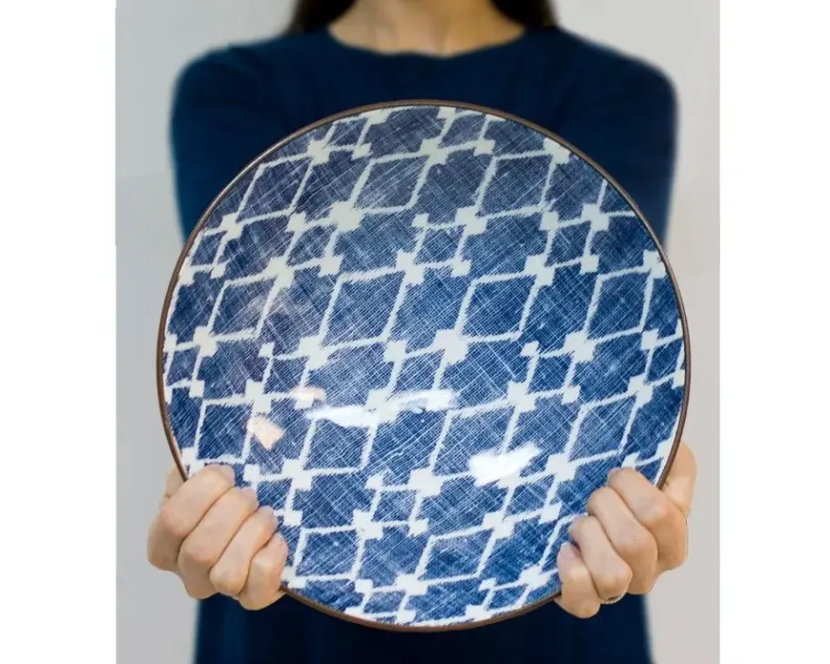 Outlet MIYA Company Aizome Hishi 9.75" Serving Bowl